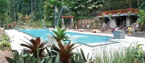Private Pool Puncak – Mr. Widayanto’s Ceramic Studio