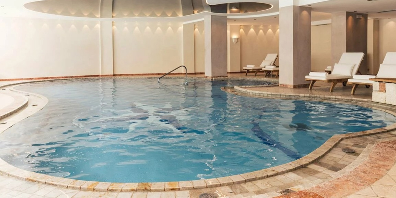 Pool & Wellness Specialist